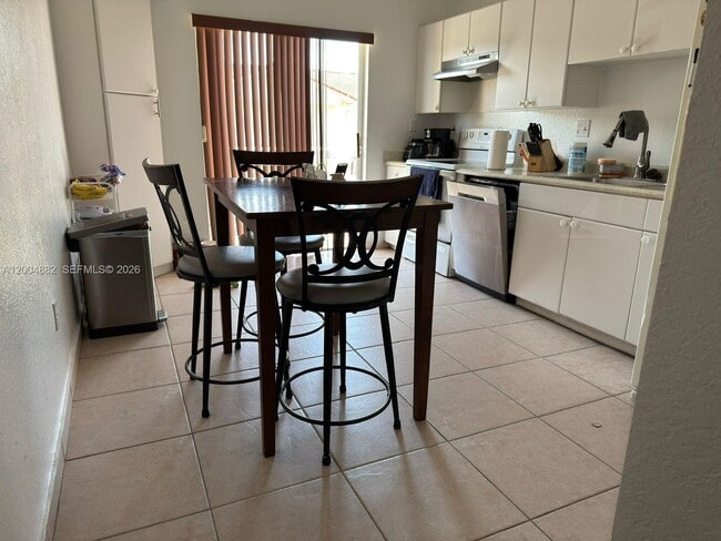 Photo - 6962 NW 179th St Unit 201