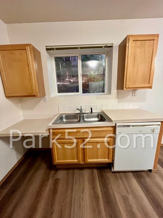Photo - 1 Bedroom 1 Bathroom Ground Floor Bonney Lake Condo Unit #D2