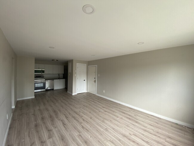 Photo - 200 Spruce St Unit 10