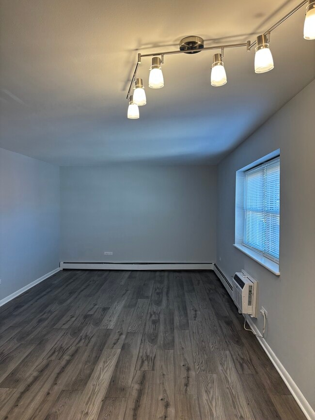 Photo - 7232 Randolph St Unidad 205