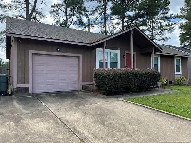 Building Photo - 420 Mangum Ct