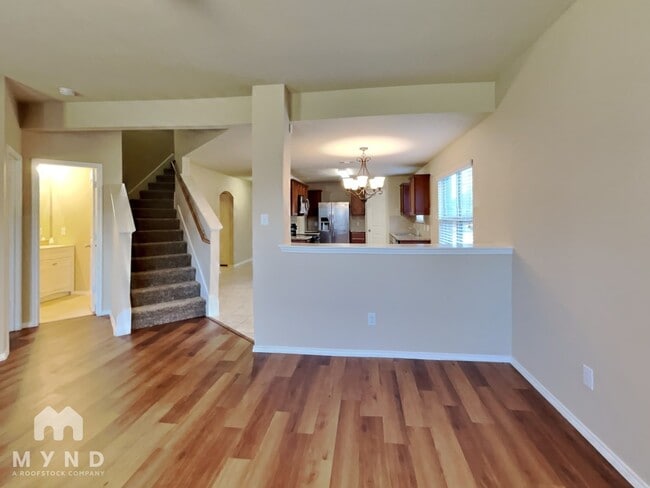 Photo - 2385 Willard Way