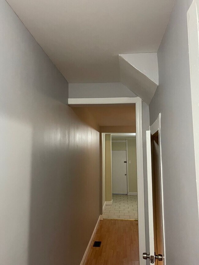 Photo - Three Bedroom One Bathroom Ready For ASAP Move In