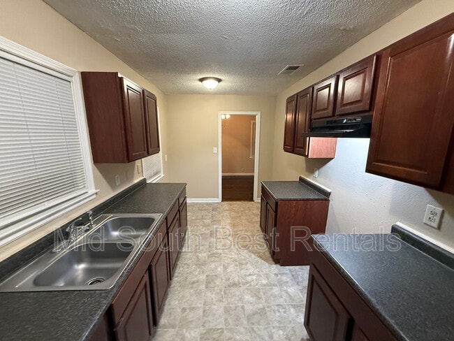 Photo - 4731 Dalton Rd