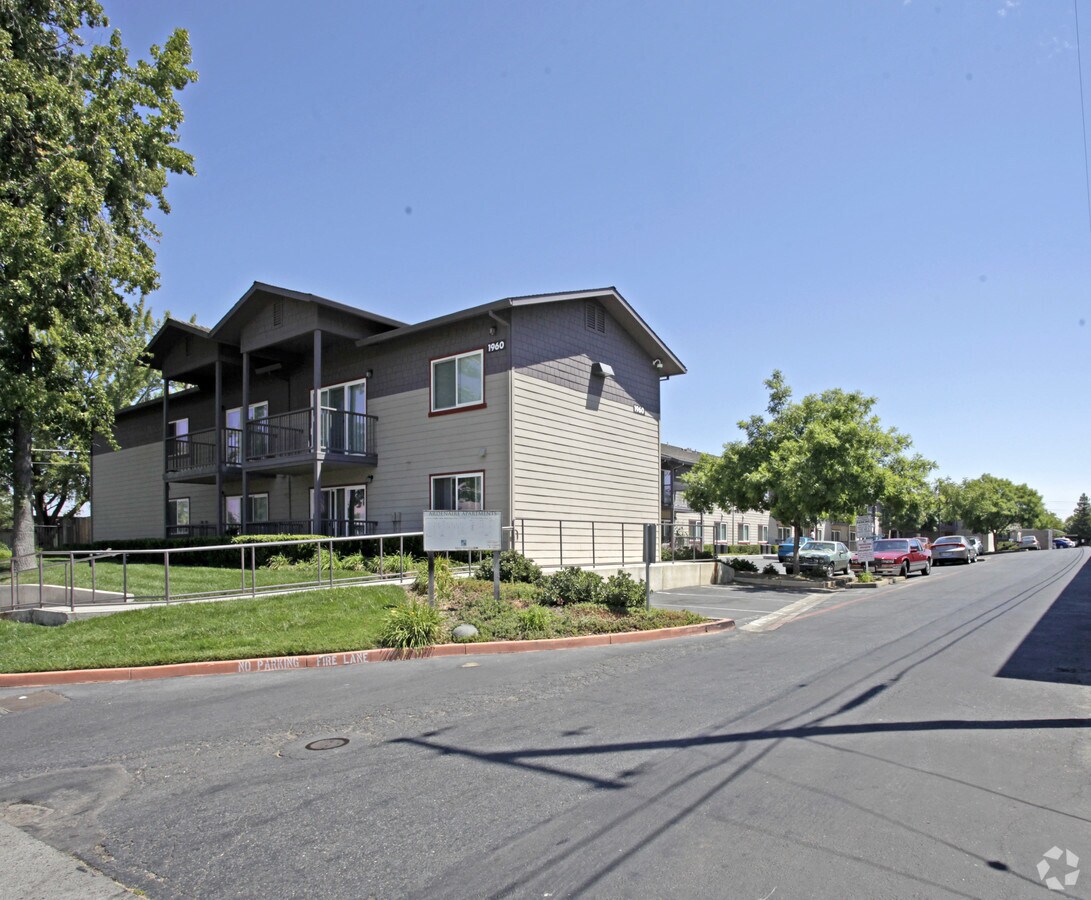Photo - Arden Aire Apartments