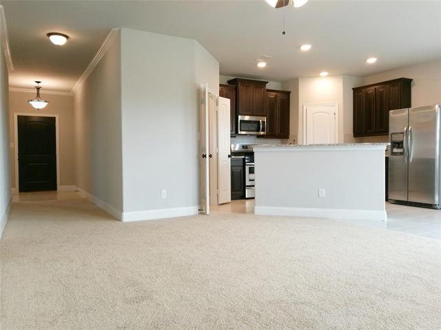 Photo - 2816 Winchester Ave