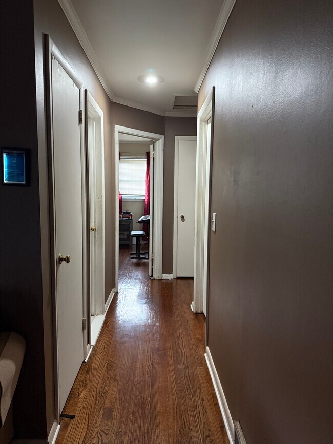 Photo - 101 Morril Dr