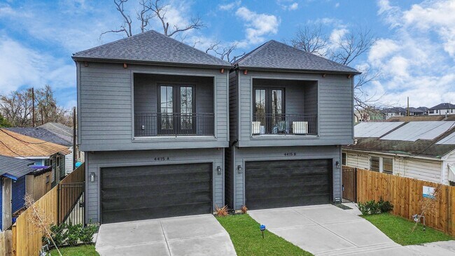 Photo - 4415 Coke St