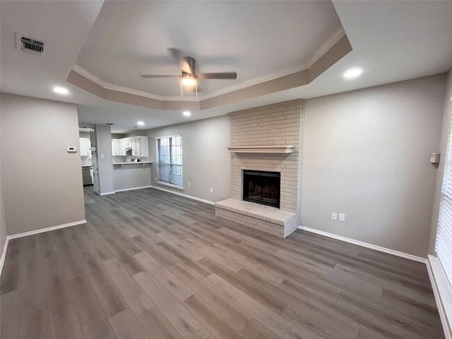 Photo - 5628 Westchase Dr