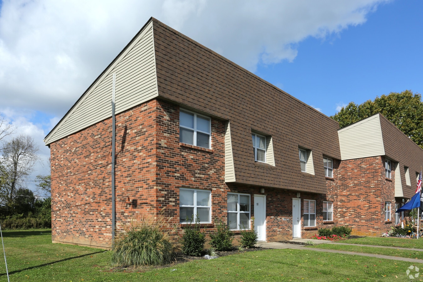Long Run Community - Income Restricted - Long Run Community - Income Restricted Apartments