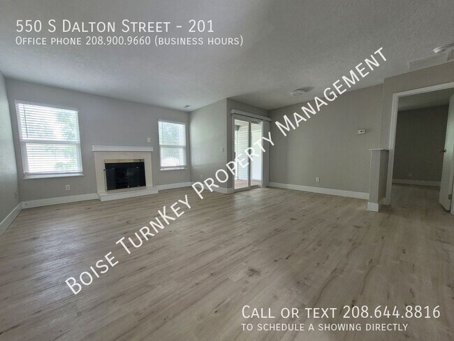 Photo - 550 S Dalton Ln Unit 201