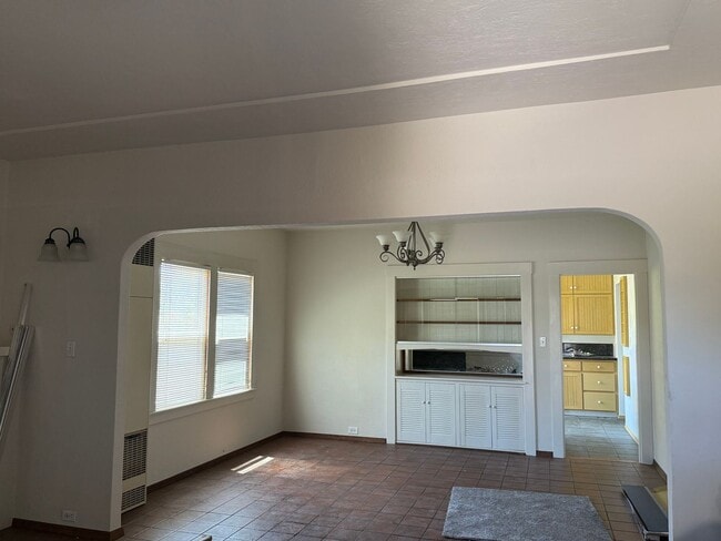 Photo - AMAZING APARTMENT DOWNTOWN LIVERMORE...COM...