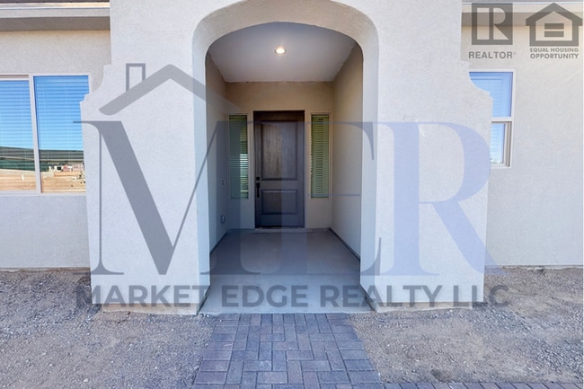 Photo - 3Bed/2Bath Home in Rio Verde! $2495 MOVE-I...