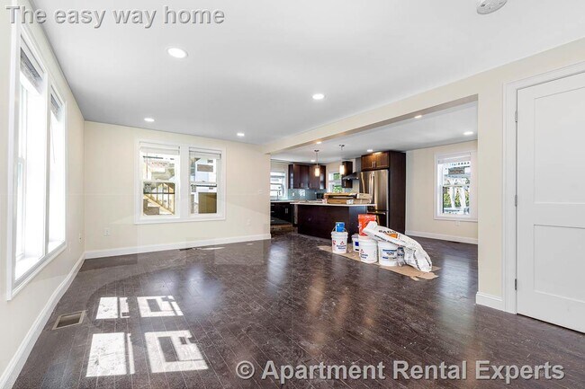 Photo - 70 Stanley Ave Unit #1