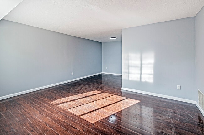 Photo - 54 Georgetown Rd