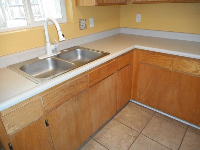 Photo - 3BR/2Bath home on Pearl Circle in Susanville