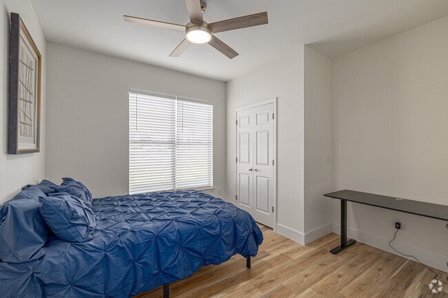 4BR, 4BA - 1,444SF: Bedroom
