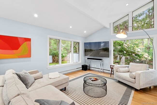 Photo - 2723 Deerfield Rd