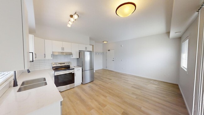 Photo - 10101-10105 105 Ave Unit 302