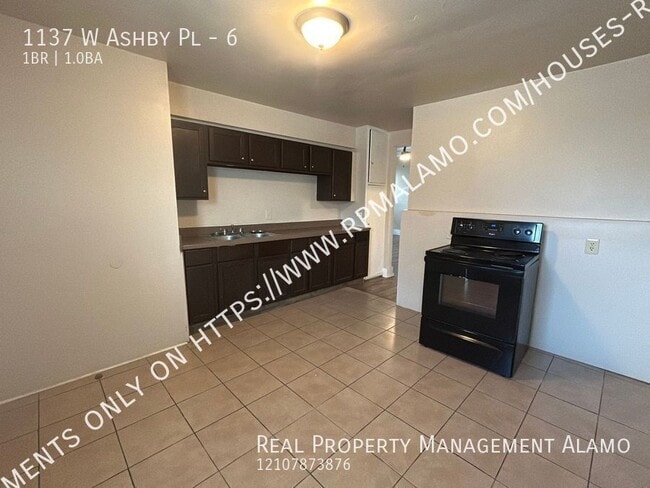 Photo - 1137 W Ashby Pl