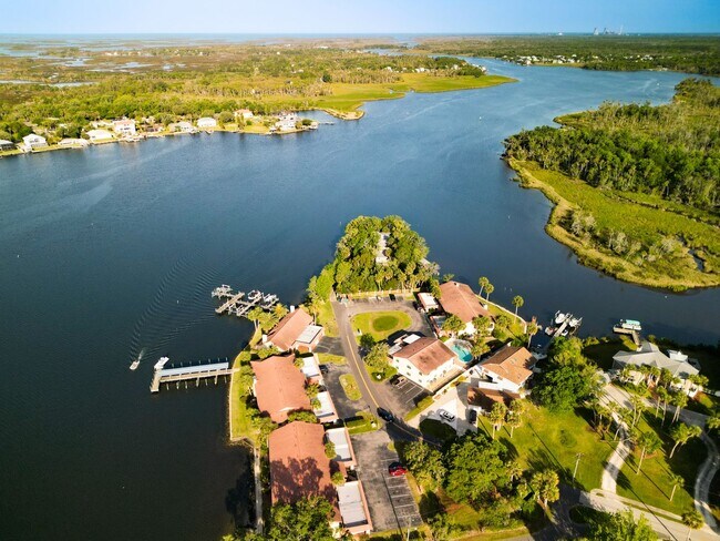 Casa Rio Condominium - Casa Rio Condominium