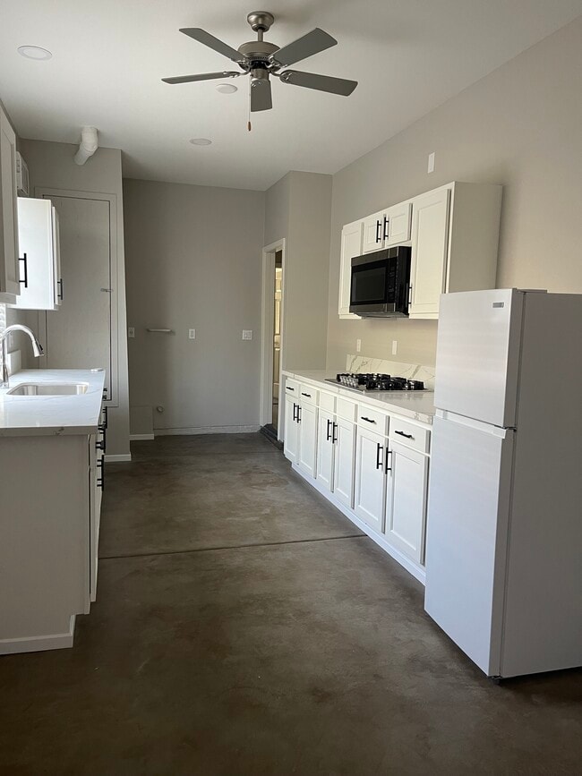 Photo - 39150 Chandler Dr Unidad 1