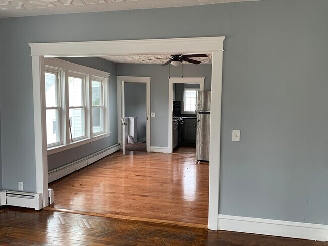 Photo - 70 Price Pl Unit 2