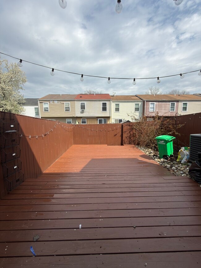 Photo - 1706 Tulip Ave