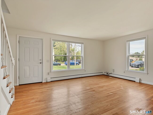 108 Kenwood Ave