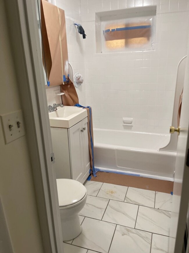 Photo - Spacious and modern 1 bed D=First Floor, C...