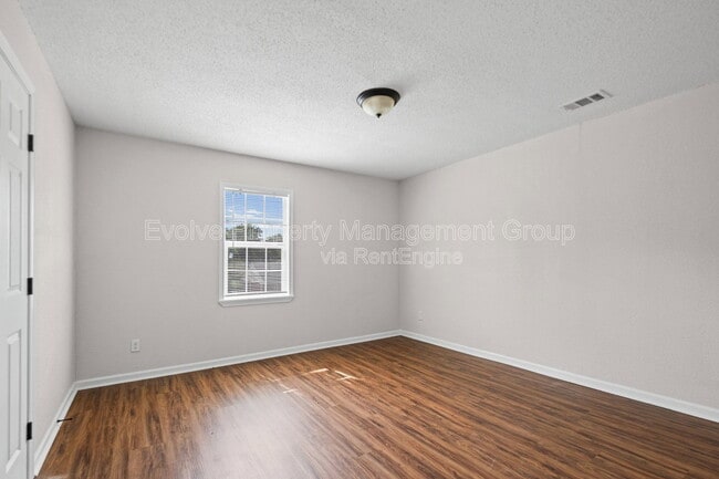 Photo - 1196 Aubra Rd Unit 2