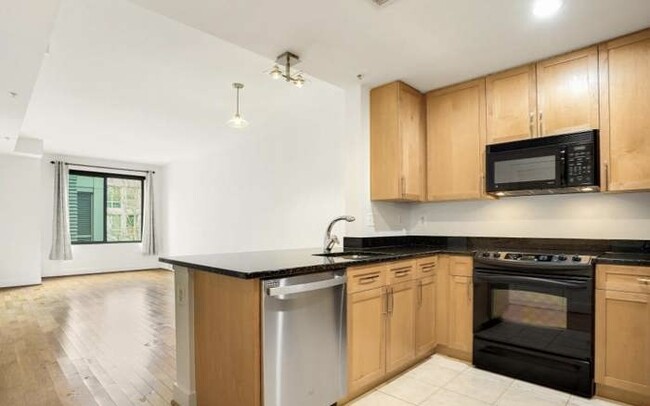 Photo - 4101 Albemarle St NW Condo Unit 532