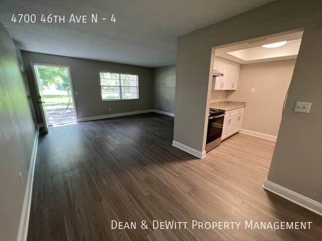 Photo - 4700 46th Ave N Unidad 4