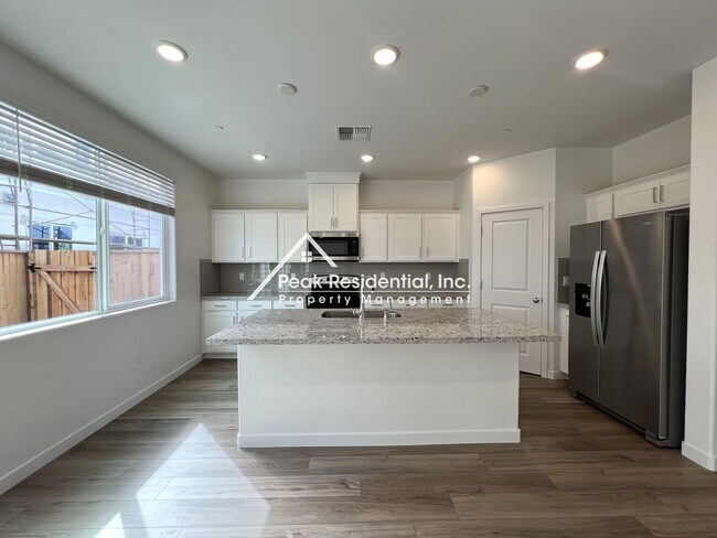 Photo - Newer Sacramento 4bd/2.5ba Home!