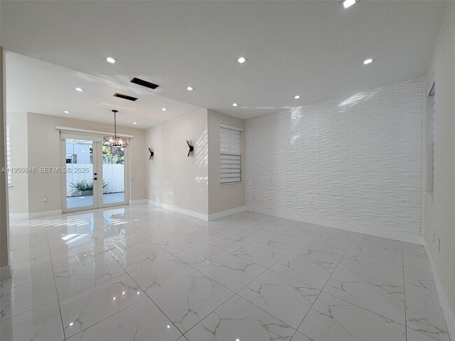 Photo - 4832 NW 107th Pl