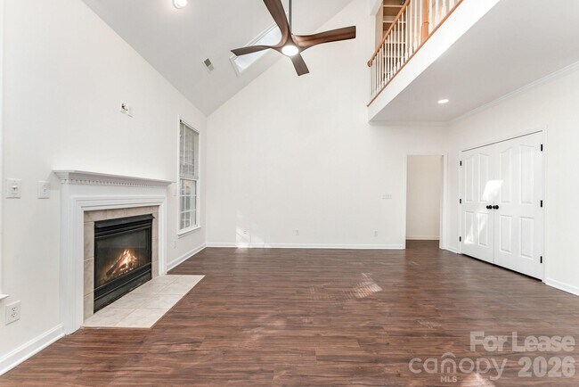 Photo - 10010 Gladwick Ct