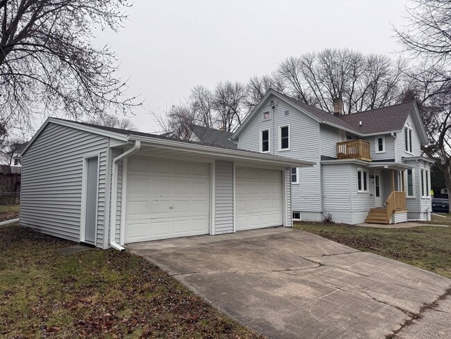 Photo - 1003 Georgia Ave Unit 1406 S 10th