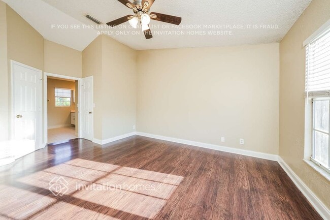 Photo - 22548 Middletown Dr