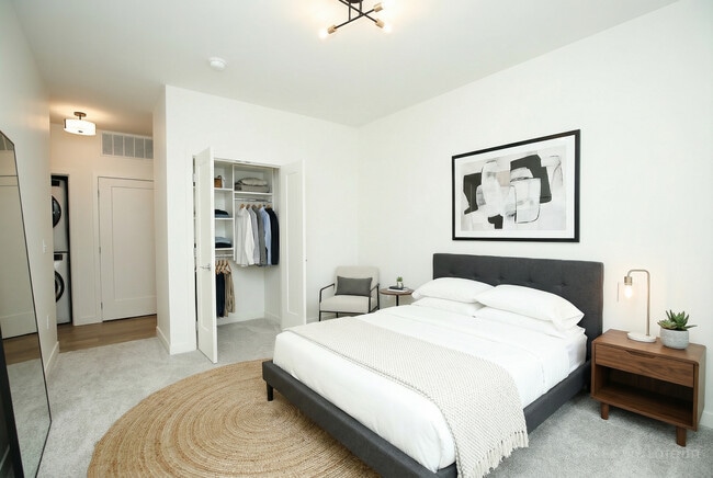 The Shideler | 1 Bedroom + Den + Bathroom