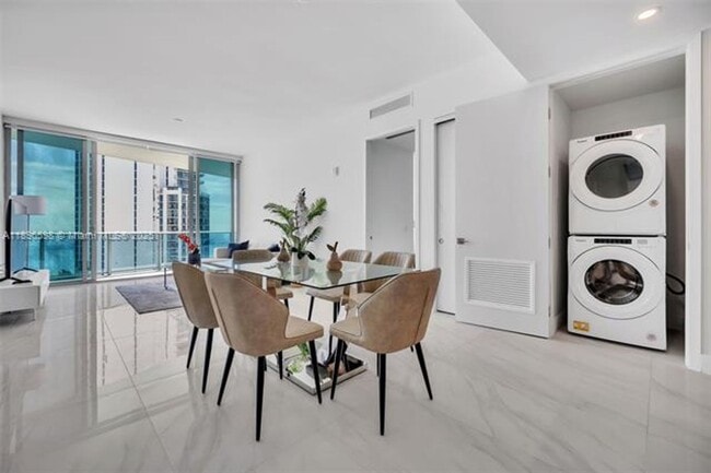 Photo - 17550 Collins Ave Unit 17550 Collins Ave appt 1003