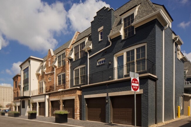 Photo - 84 N 6th St Unit TH55