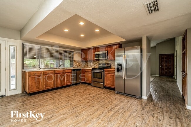 Photo - 5276 Sherman Dr