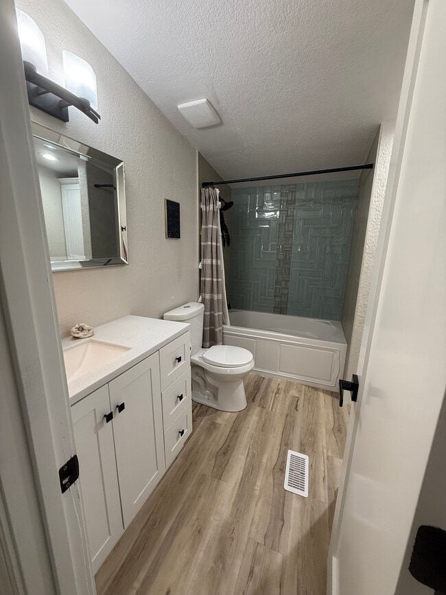 Photo - 14101 Specs Ln