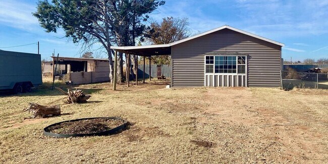 203 Moss Lake Rd HMST B - 203 Moss Lake Rd HMST B House