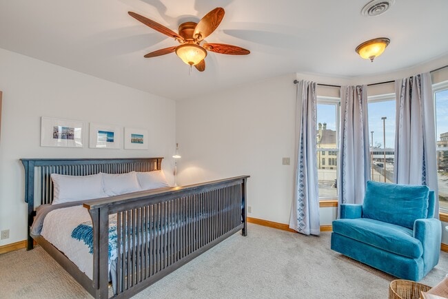 Photo - 1400 College Ave Unit 2