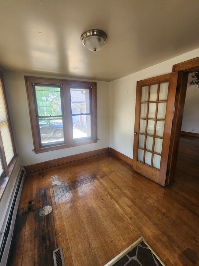 Photo - 205 S 15th St