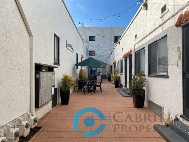 Photo - 2241 4th Avenue