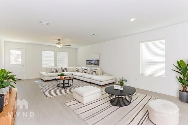 Photo - 2728 Ctr Crk Ln