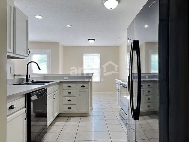 Photo - 834 Ginger Ridge Dr