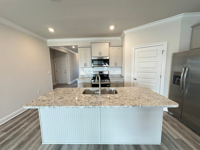 Photo - 146 Millet Ave